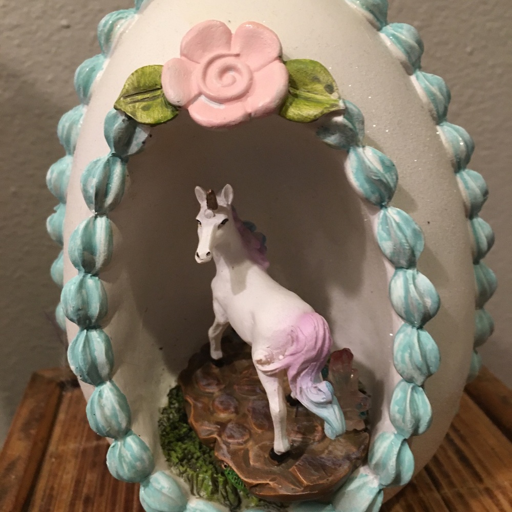 Unicorn In Frosted Egg Decoration